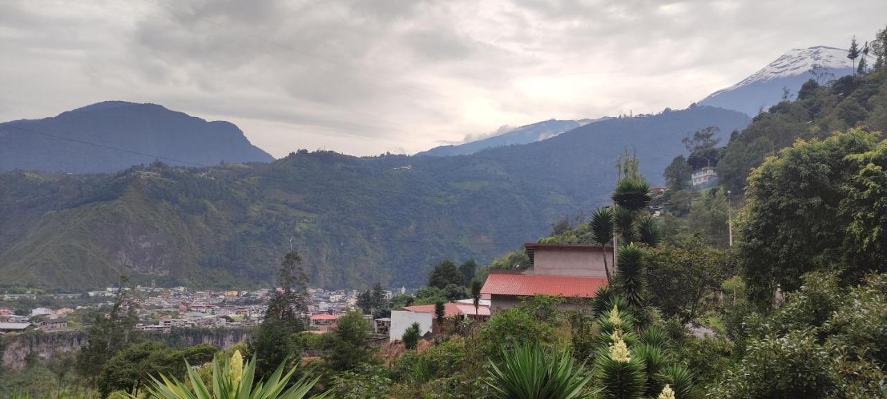"Casa Verde" En Banos De Agua Santa Con Vista Al Volcan Tungurahua Exterior foto